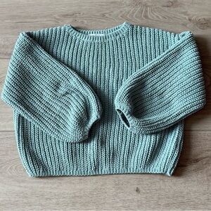 H&M Ribbed Crew Neck Sweater